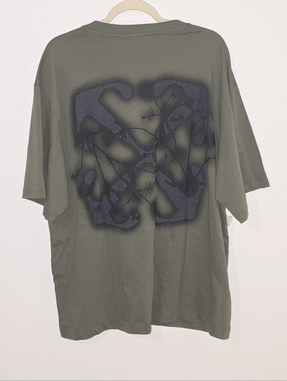 OFF-WHITE by Virgil Abloh 'Flower Arrow Skate' S/S Tee ~ Olive | Men's: XL *NWT